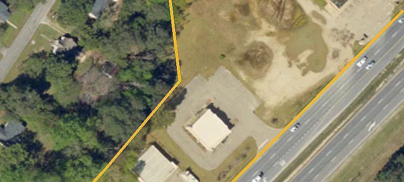 702 Hwy 1st S