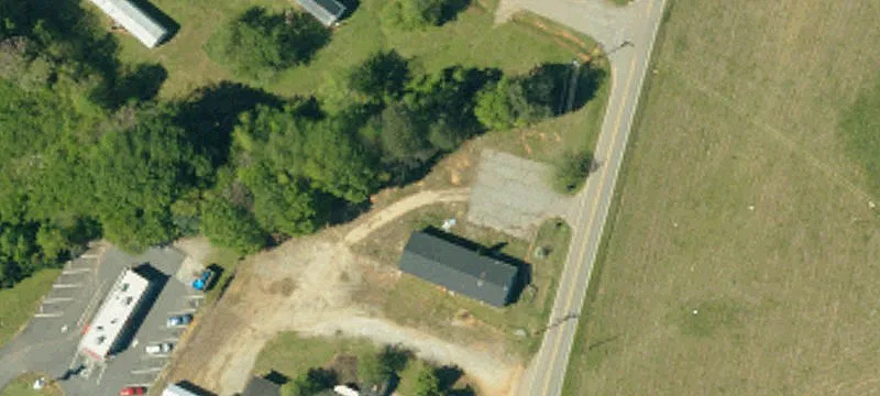 107 Old Grn Pond Rd