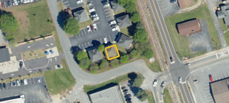 102 Renaissance Cir