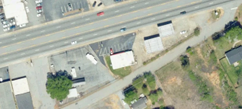 6725 Calhoun Memorial Hwya