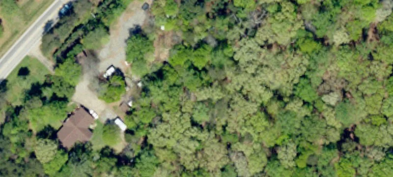 6335 Reidville Rd