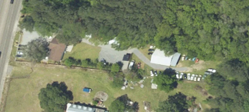 2094 Live Oak Dr