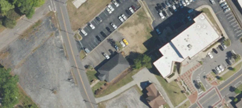 260 Sunny Dr Side