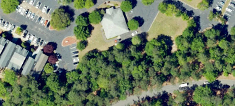 3000 Woodside Executive Ct
