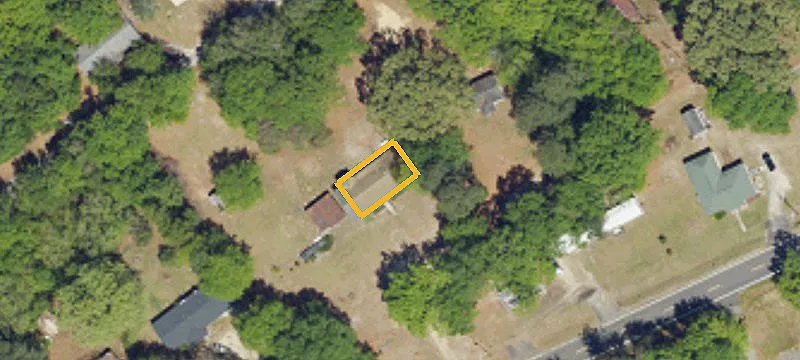 824 Hayden Rd