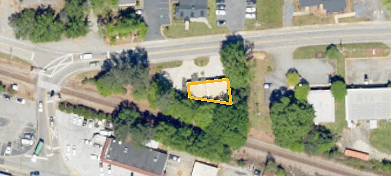 118 Columbia Ave
