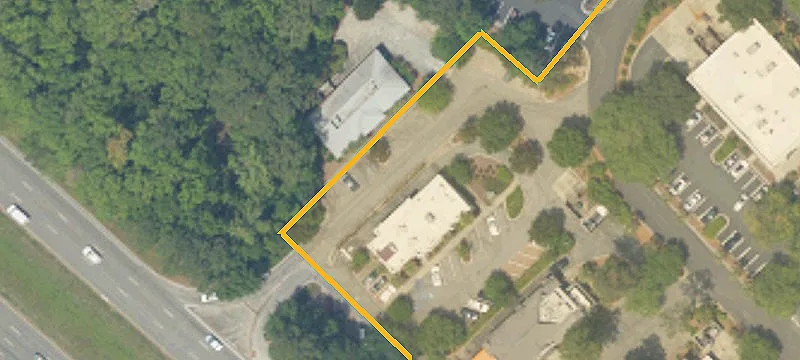21 Towne Dr
