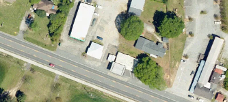 1140 Hwy 55th E