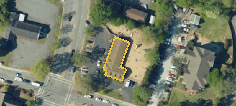 700 College Ave