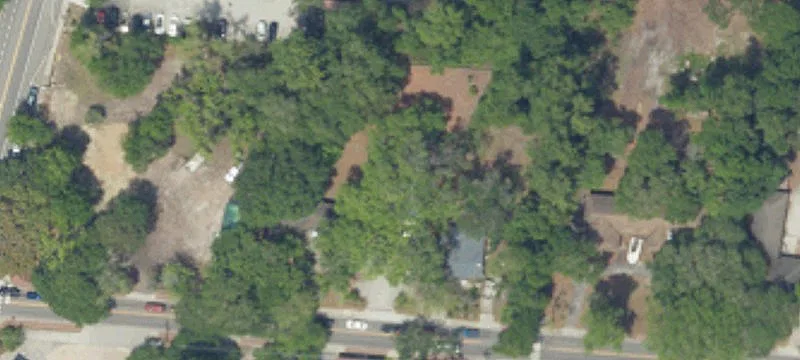 15 Bruin Rd