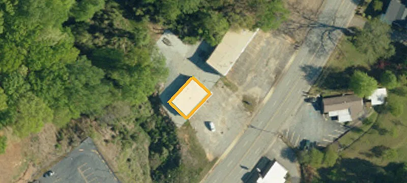 623 En 1st St