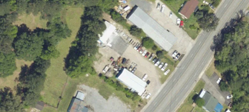 415 Live Oak Dr