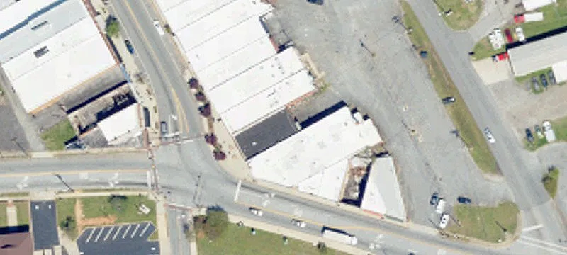 6 Main St
