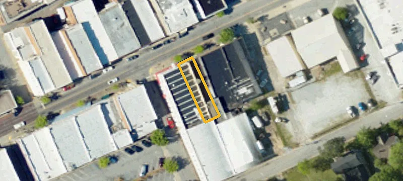 1504 Main St