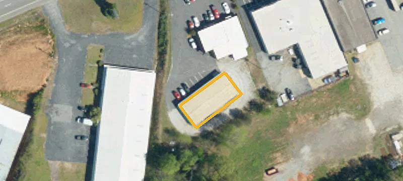 5024 Wade Hampton Blvd