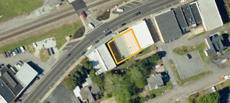 201 Main St