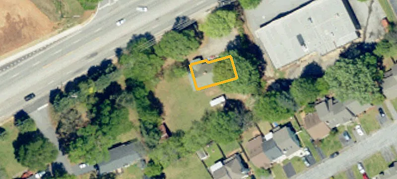2935 Reidville Rd