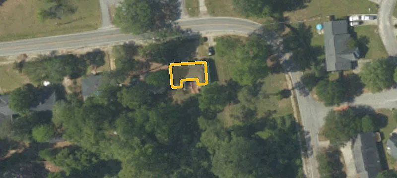 124 Willow Dr