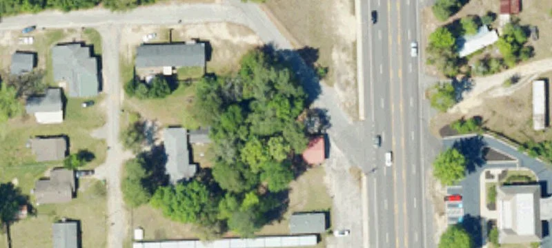 411 Main N St