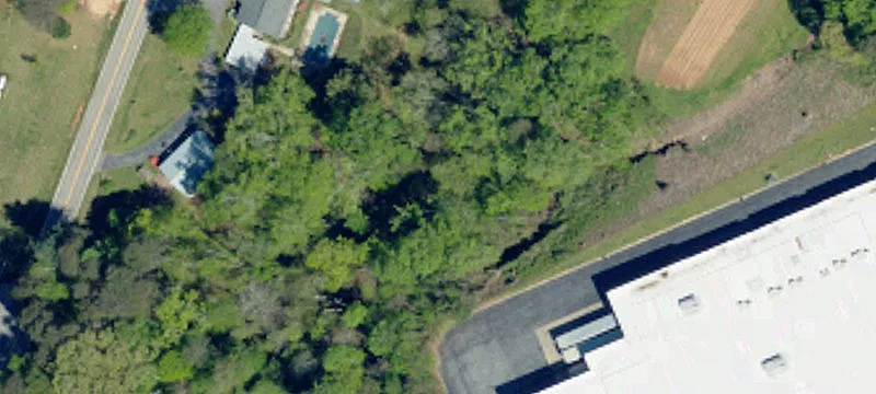 6025 Fairview Rd