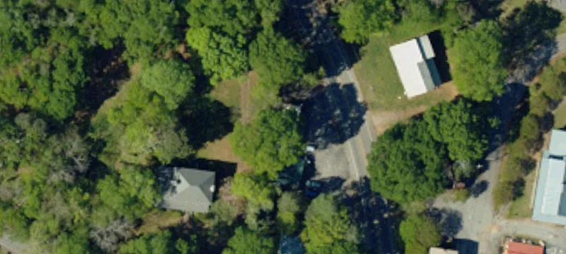 211 Mechanic St