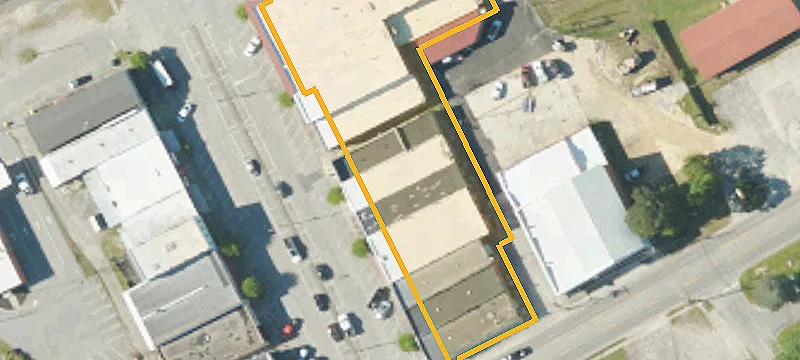 110 Main St