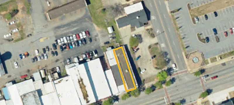 319 Main St