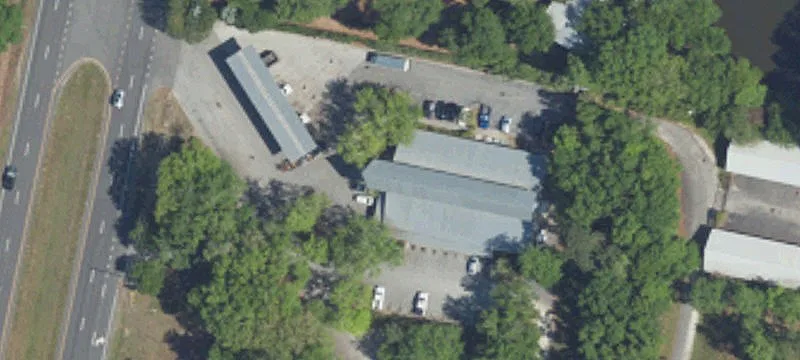 4825 Hwy 17