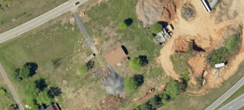 1212 Chastain Rd