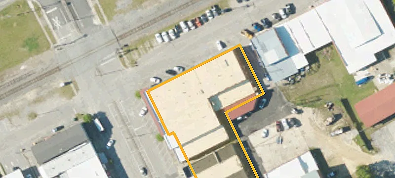 120 Main St