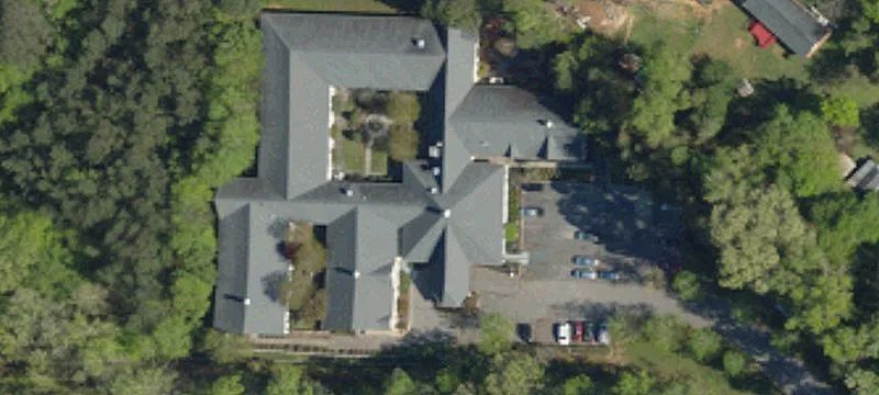 1004 Hardin St