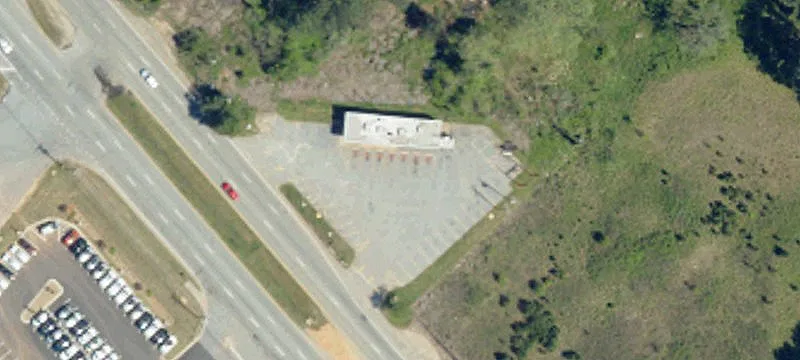 2815 Laurens Rd