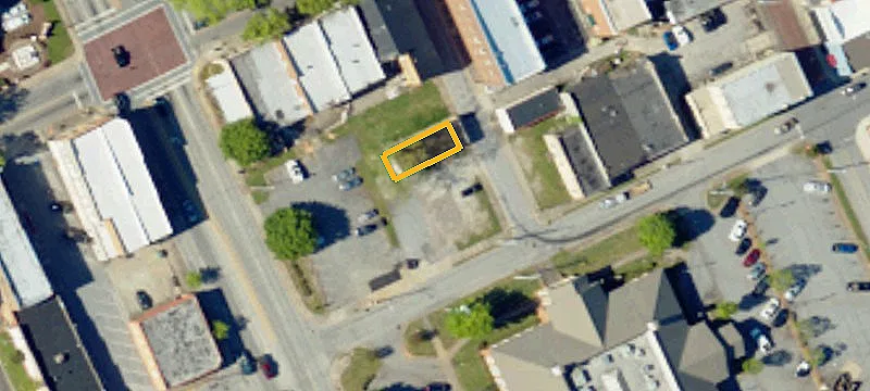1015 Friend St