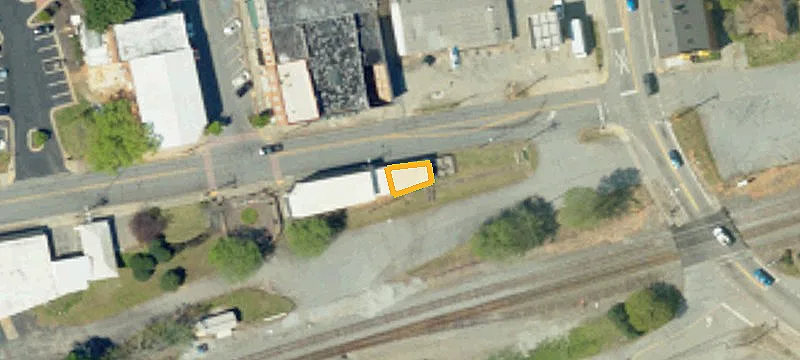 25 Frnt St