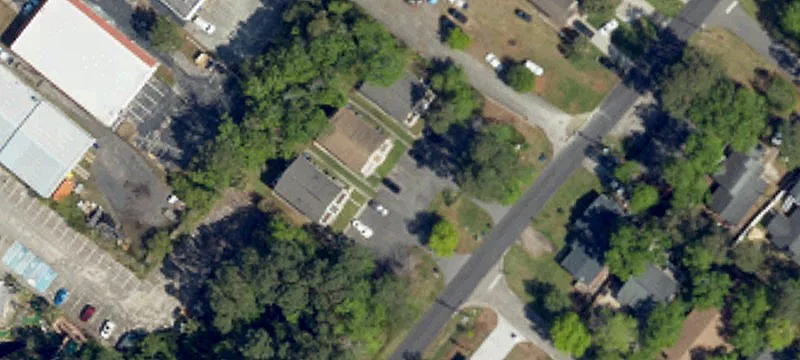 512 Poplar Dr