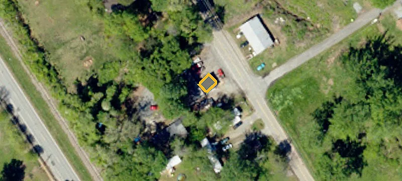 404 Shamrock Ave