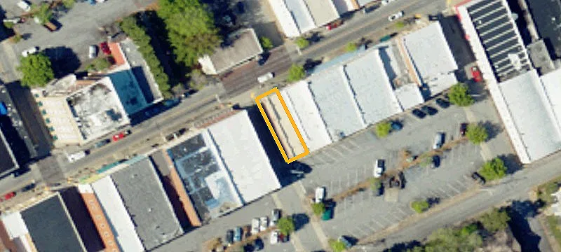 1400 Main St