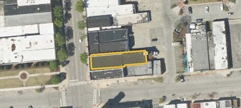 1008 Broad St