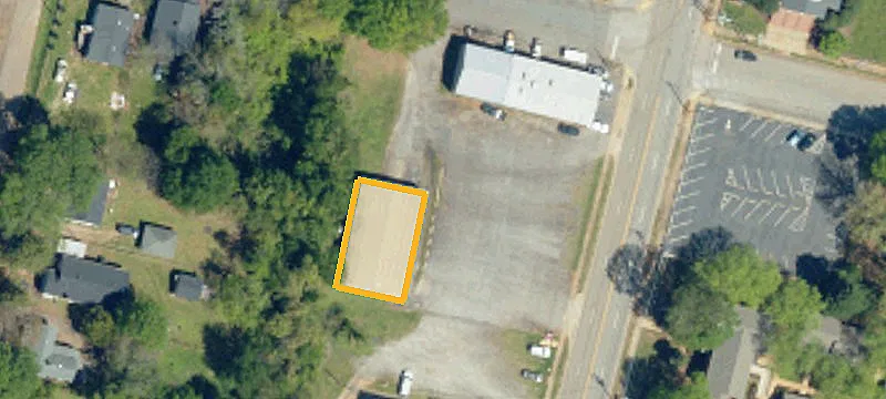 2213 Old Buncombe Rd