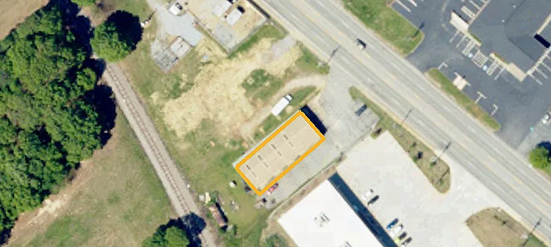 1217 Main St