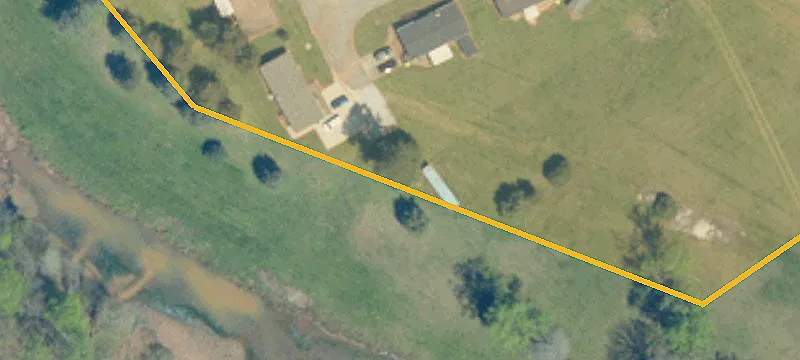886 Bracken Rd