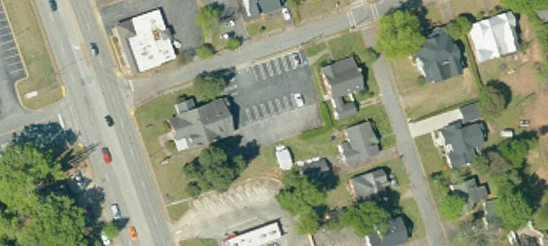 1008 Main St