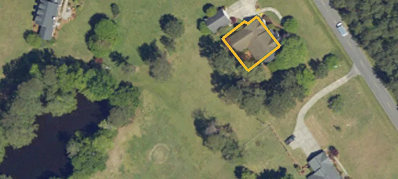 218 Clubhouse Cir