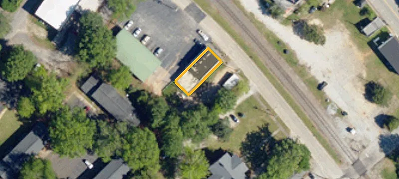 160 Dogwood Ave