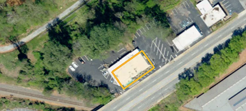 860 Main St
