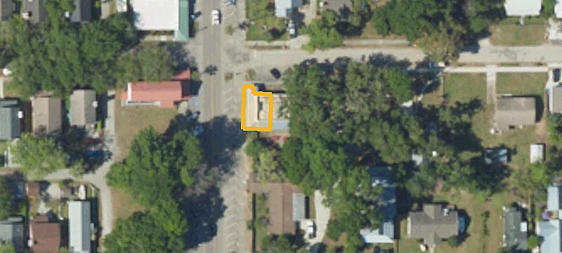 914 Paris Ave