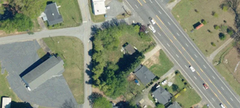 2513 Poinsett Hwy