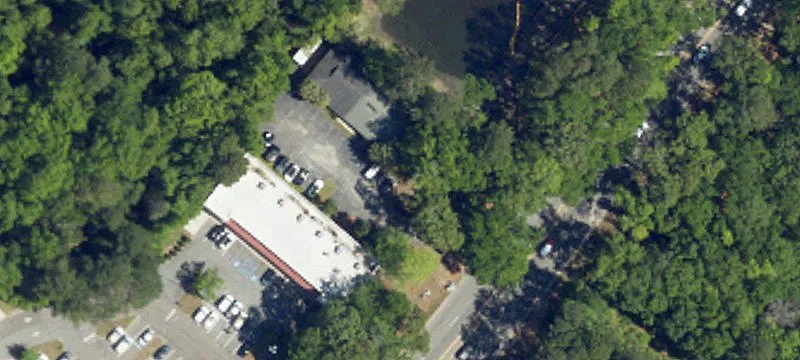 2754 Maybank Hwy