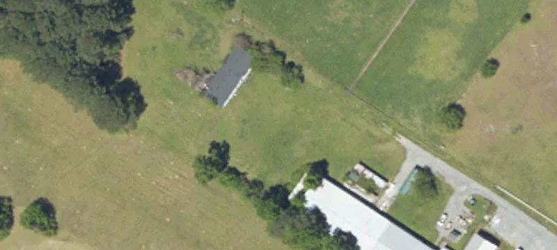 1335 Old Hwy 52