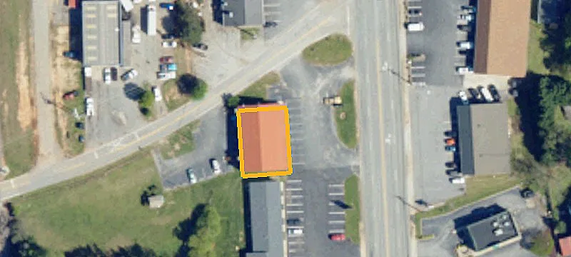 502 Main St